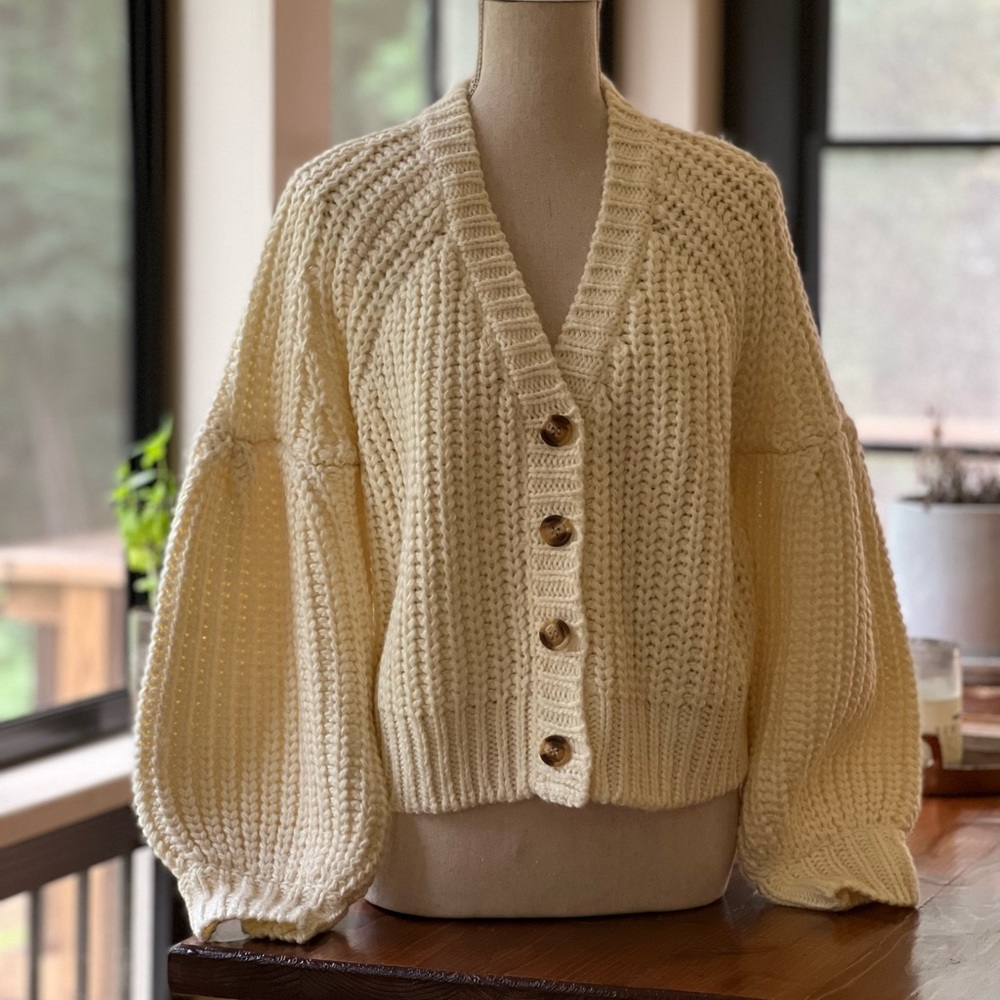 MinkPink Chunky Knit Cardigan